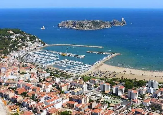 Bon Dia 33 Sistach Rentals 레스타르티트